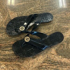 Woman’s size 8 Tory Burch, Thora Thong Sandals